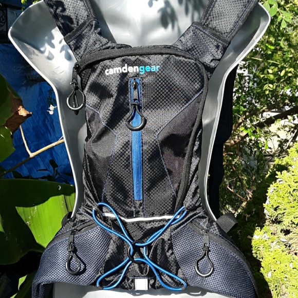 camden gear hydration pack